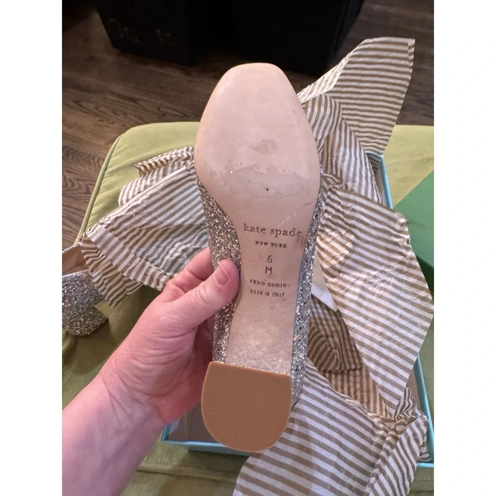 Kate Spade Dolores‎ Silver Gold Glitter Block Heel Pumps Women Size 6 Display
